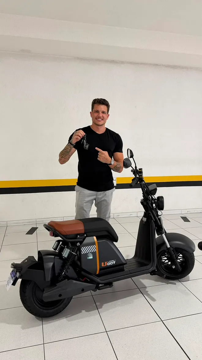 Scooter elétrica UltraMoove 007 1000W
